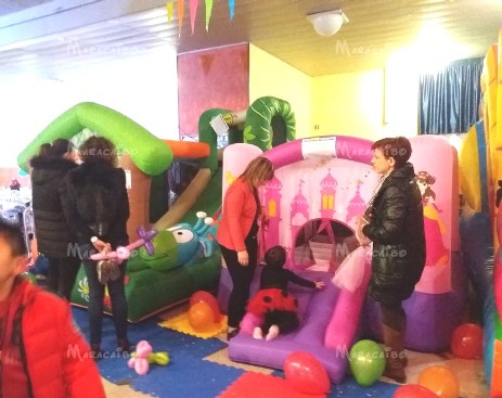 I 5 Gonfiabili Più Amati dai Bambini nelle Marche: Recensioni