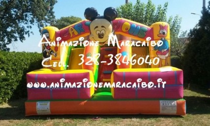 5 Motivi per Noleggiare un Gonfiabile per la Festa dei Tuoi Figli